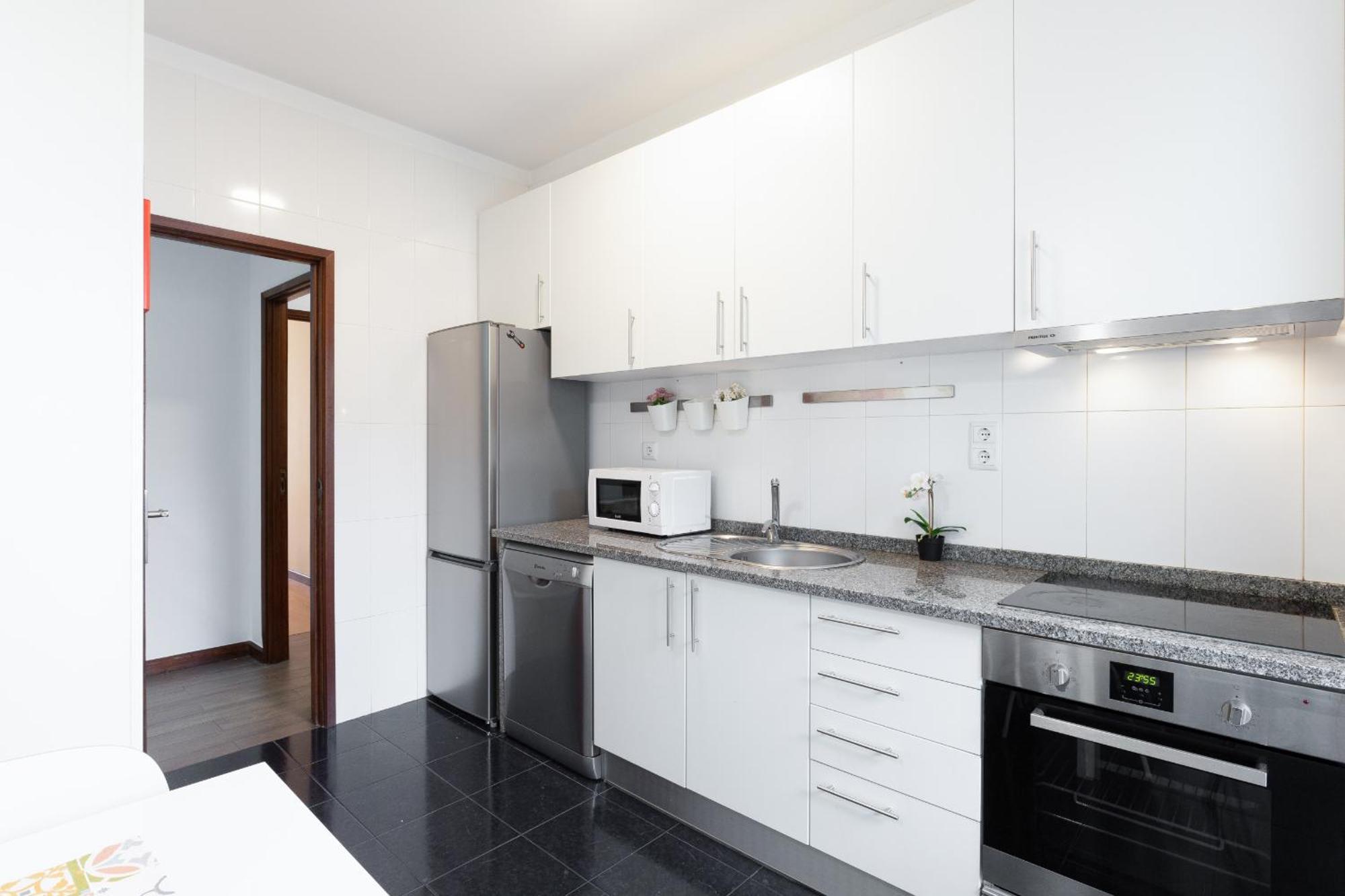 Host Wise Apartment Porto Exterior foto