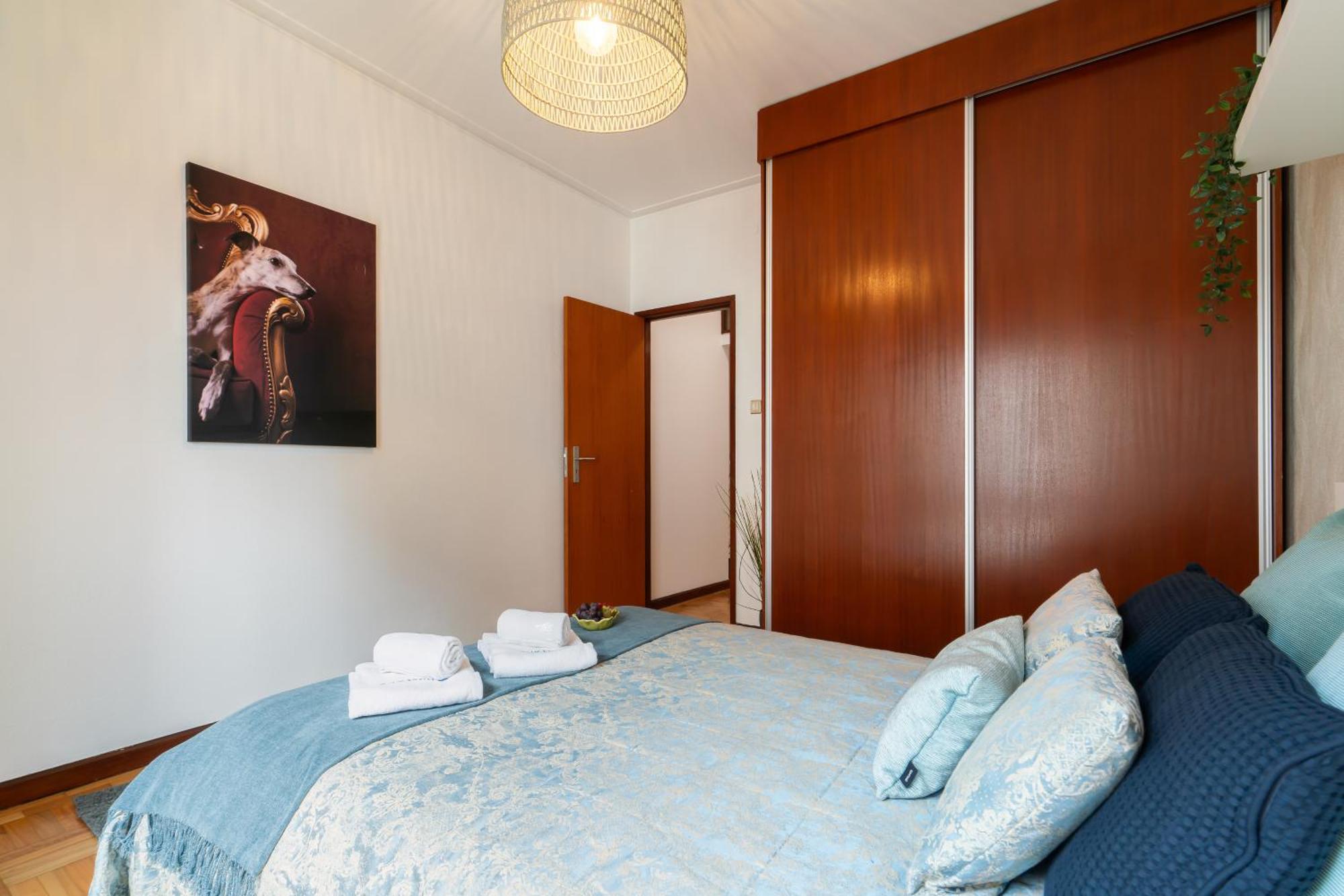 Host Wise Apartment Porto Cameră foto